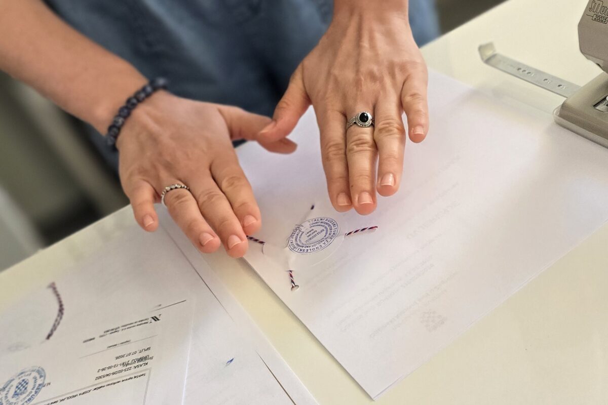 Засвідчення перекладу свідоцтва про шлюб печаткою судового перекладача